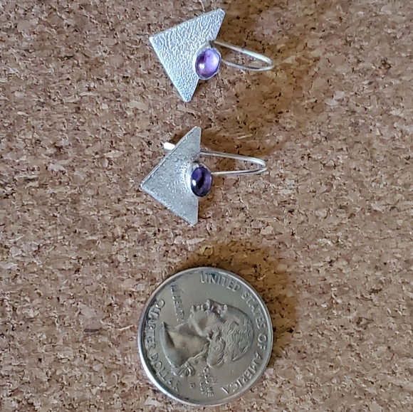 Modernist Sterling Silver Amethyst signed Earrings - Picture 5 of 7